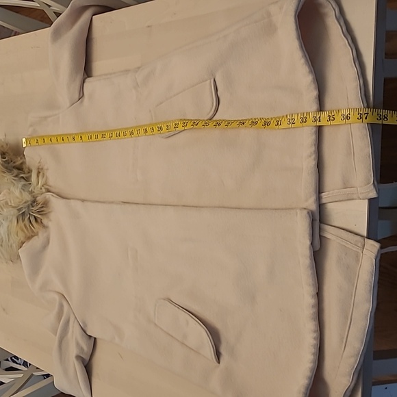 EUC BB Dakota Cream Faux Fur Hood Snap Front Closure Jacket - Picture 7 of 14